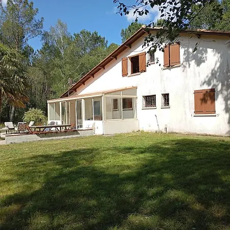 بيت للعطل L 'ecrin Des Bois